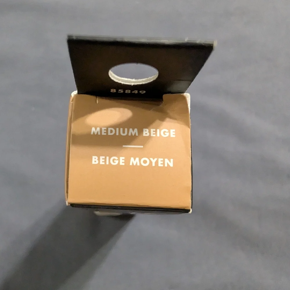 ELF 16 Hour Cokor Concealer Medium Beige NEW‎